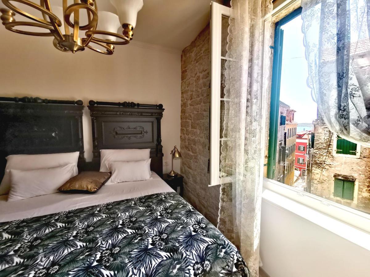 L&L Rooms Royal Шибеник Экстерьер фото
