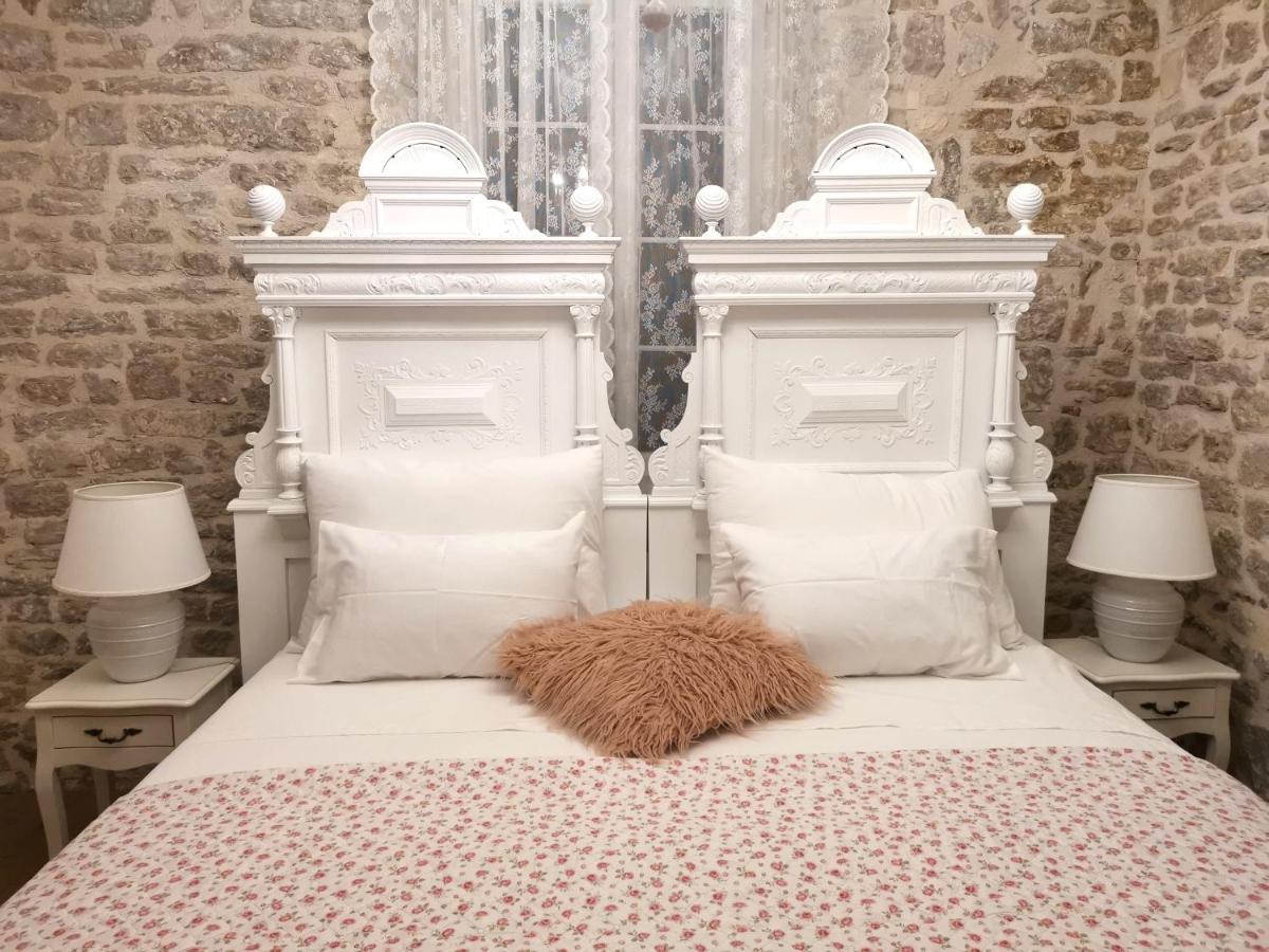 L&L Rooms Royal Шибеник Номер фото