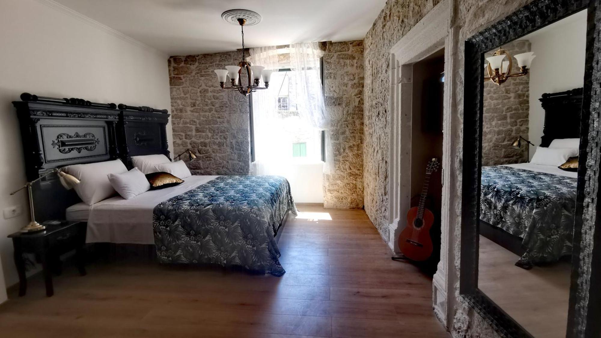 L&L Rooms Royal Шибеник Номер фото
